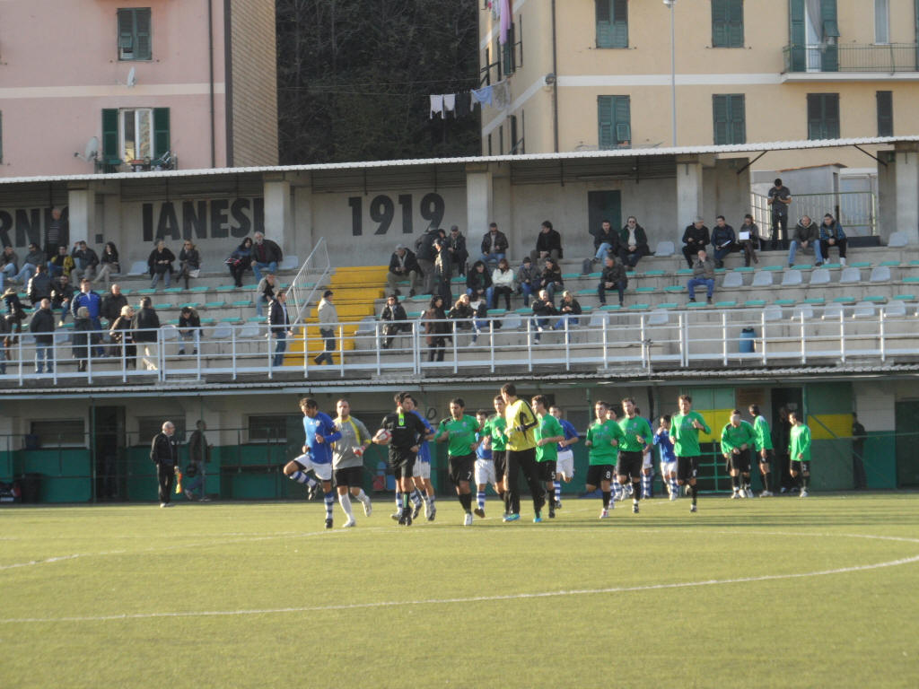 ingresso in campo